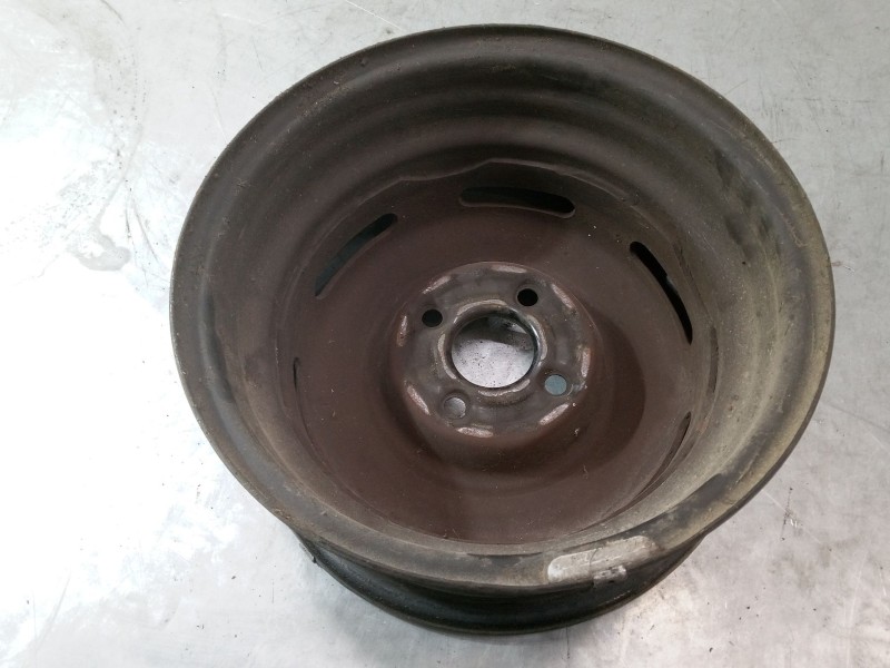 Recambio de llanta chapa 13´´ para volkswagen golf 1.8 gl 19 rv - 2e referencia OEM IAM   