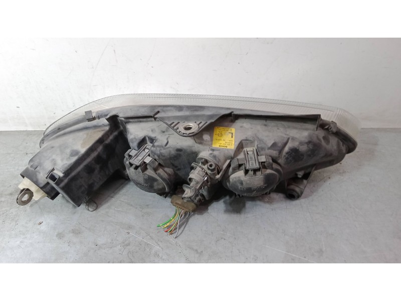Recambio de faro izquierdo para peugeot 406 (8b) 1.8 16v referencia OEM IAM   