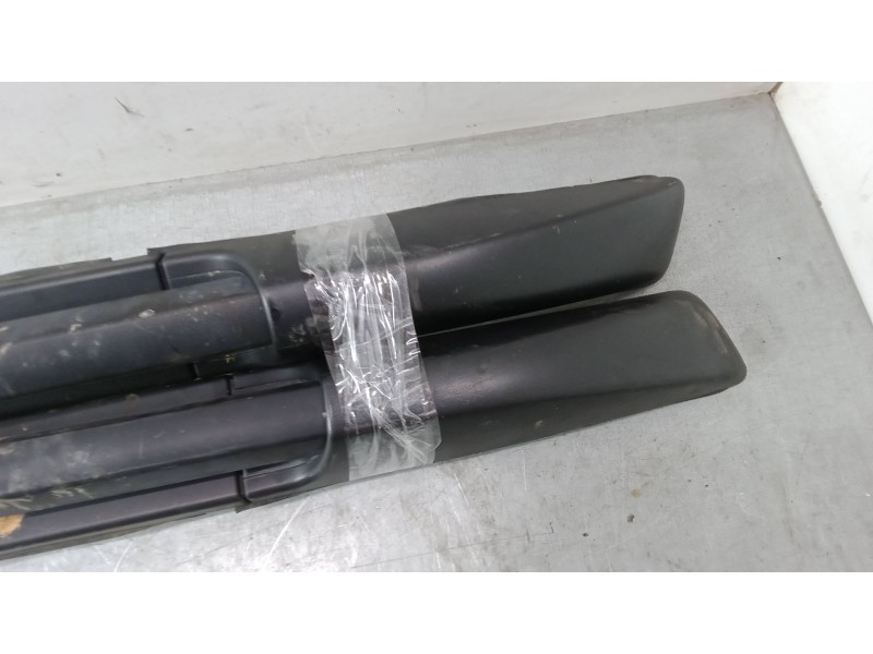 Recambio de barras techo para dacia duster (hs_) 1.5 dci 4x4 referencia OEM IAM   