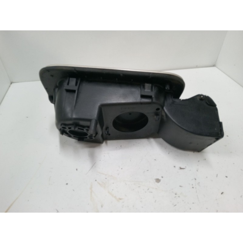 Recambio de tapa exterior combustible para renault scénic ii (jm0/1_) 1.9 dci (jm14) referencia OEM IAM 8200139543  
