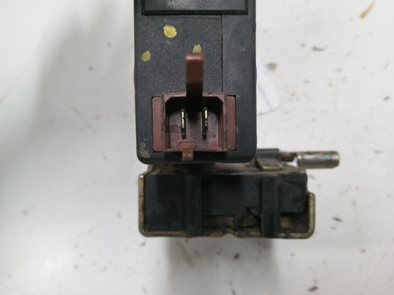 Recambio de cerradura puerta trasera izquierda para peugeot 106 ii (1a_, 1c_) 1.1 i referencia OEM IAM   