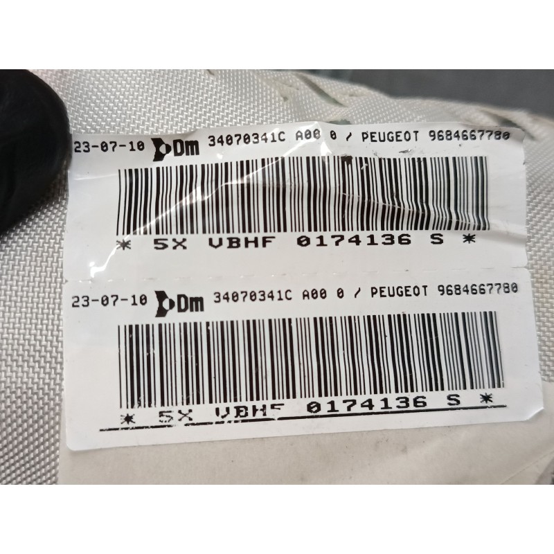 Recambio de airbag lateral delantero derecho para peugeot 3008 i monospace (0u_) 2.0 hdi referencia OEM IAM 9684667780  