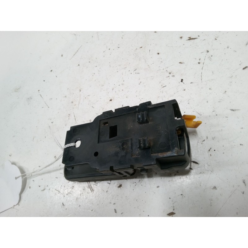 Recambio de maneta interior puerta delantera izquierda para nissan terrano ii (r20) 2.7 tdi 4wd referencia OEM IAM   