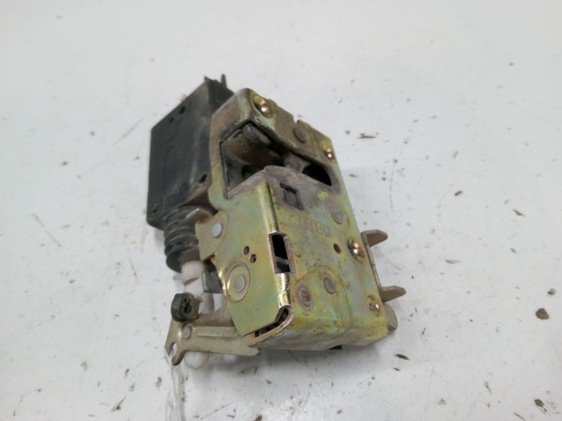 Recambio de cerradura puerta delantera izquierda para peugeot 106 ii (1a_, 1c_) 1.1 i referencia OEM IAM   