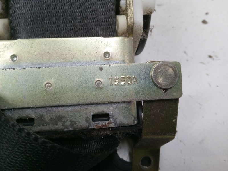 Recambio de cinturon seguridad delantero izquierdo para ford fiesta iii (gfj) 1.3 referencia OEM IAM   