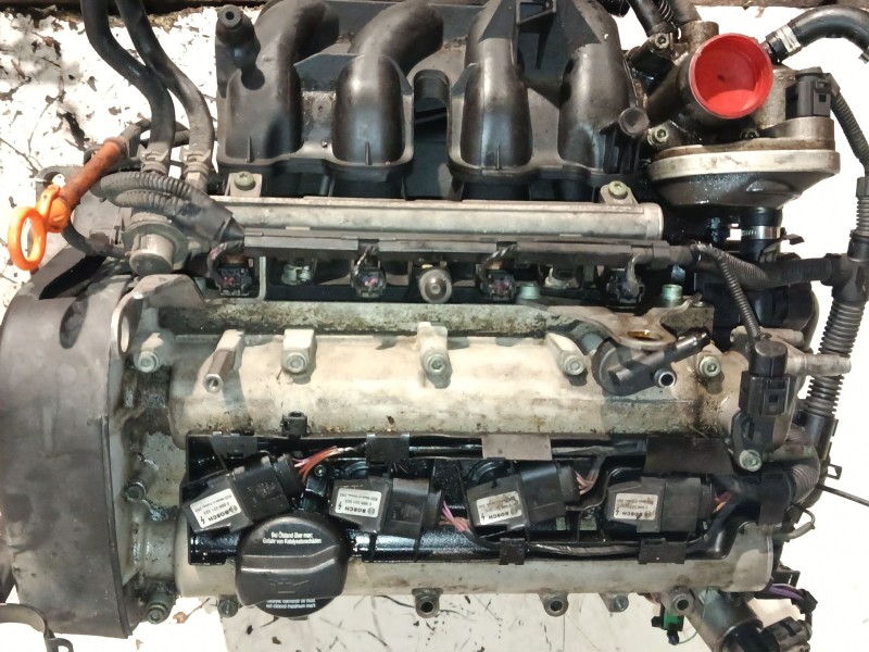 Recambio de motor completo para volkswagen new beetle descapotable (1y7) 2.0 referencia OEM IAM   