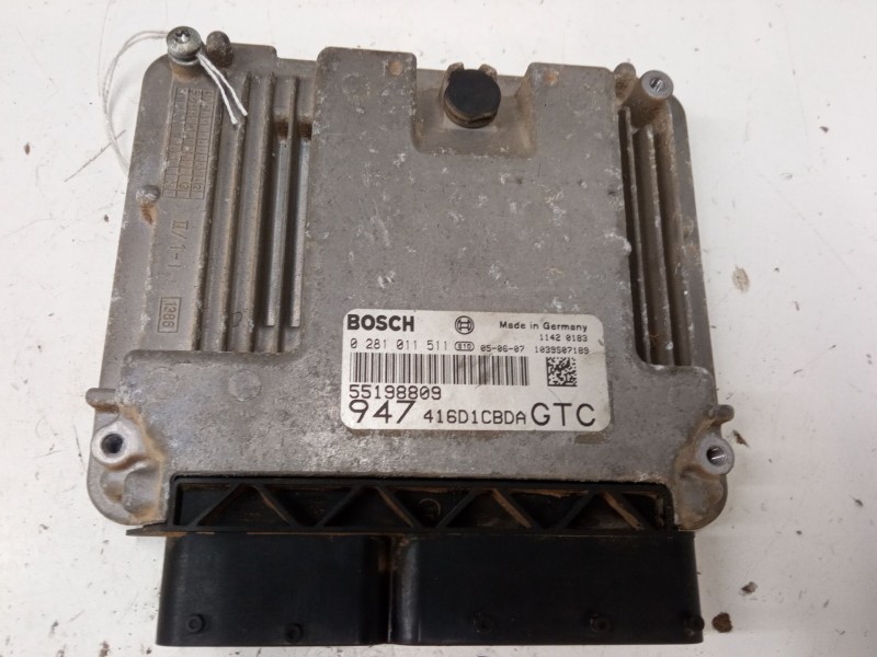 Recambio de centralita motor uce para alfa romeo gt (937_) 1.9 jtd (937cxn1b) referencia OEM IAM 0281011511 55198809 