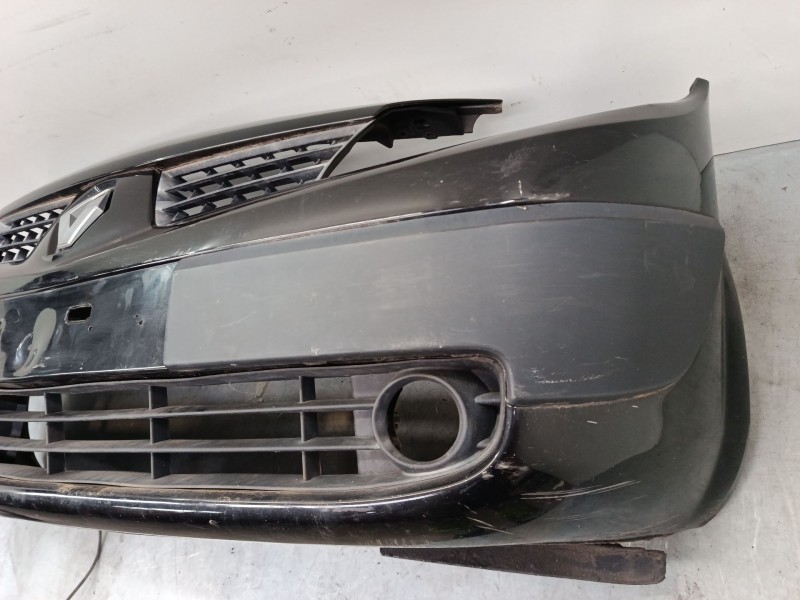 Recambio de paragolpes delantero para renault scénic ii (jm0/1_) 1.5 dci (jm1e, jm16) referencia OEM IAM   