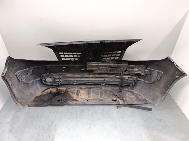 Recambio de paragolpes delantero para renault scénic ii (jm0/1_) 1.5 dci (jm1e, jm16) referencia OEM IAM   