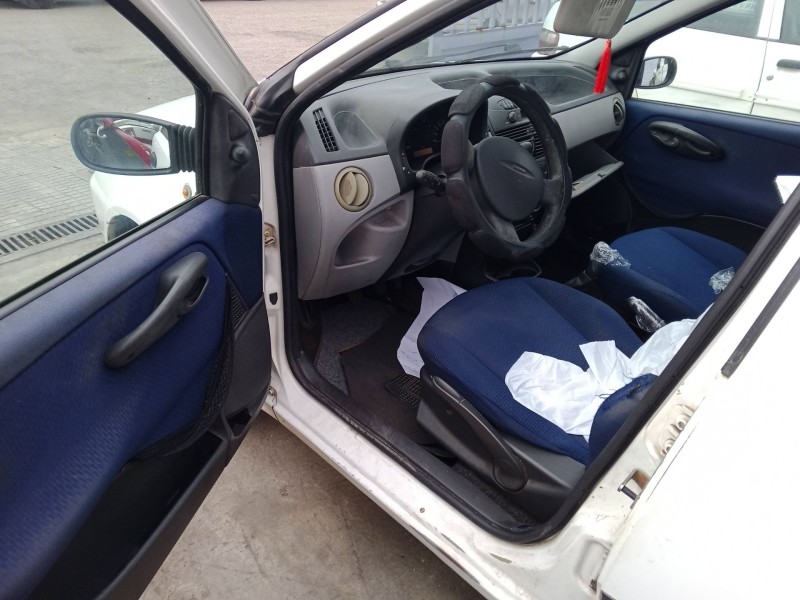fiat punto (188_) del año 2001
