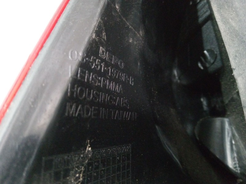 Recambio de piloto trasero derecho para dacia sandero (bs_) 1.6 mpi 85 (bs03) referencia OEM IAM   