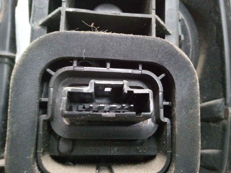 Recambio de piloto trasero izquierdo para dacia duster (hs_) 1.5 dci 4x4 referencia OEM IAM   