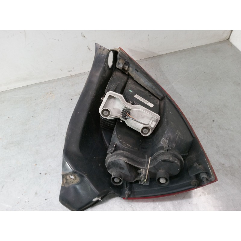 Recambio de piloto trasero derecho para renault megane ii (bm0/1_, cm0/1_) 1.9 dci (bm0g, cm0g) referencia OEM IAM   