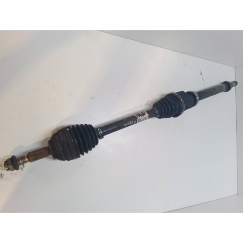 Recambio de transmision delantera derecha para renault clio iii (br0/1, cr0/1) 1.5 dci (br17, cr17) referencia OEM IAM   