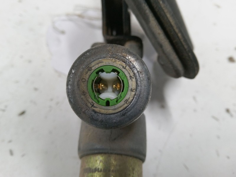 Recambio de anclaje cinturon delantero derecho para peugeot partner furgoneta/monovolumen (5_, g_) 1.9 d 4x4 referencia OEM IAM 