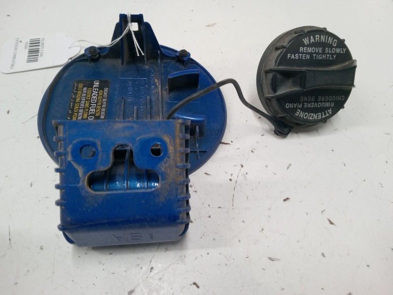 Recambio de tapa exterior combustible para kia picanto i (sa) 1.1 referencia OEM IAM   