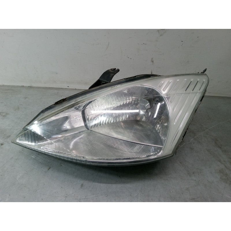Recambio de faro izquierdo para ford focus i turnier (dnw) 1.8 turbo di / tddi referencia OEM IAM   