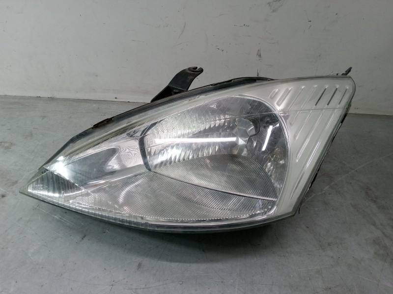 Recambio de faro izquierdo para ford focus i turnier (dnw) 1.8 turbo di / tddi referencia OEM IAM   