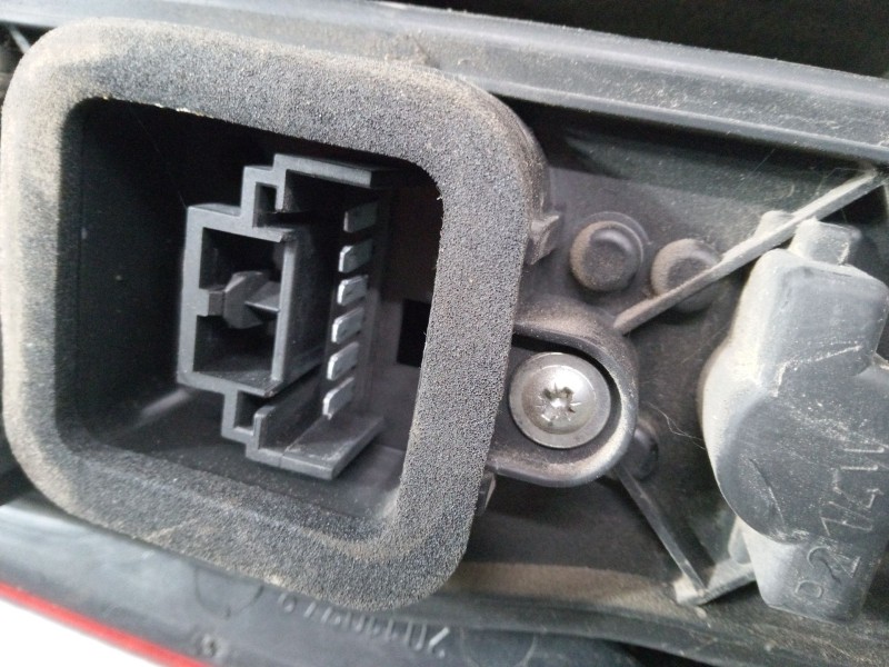 Recambio de piloto trasero derecho para fiat doblo monospace (119_, 223_) 1.3 jtd referencia OEM IAM   