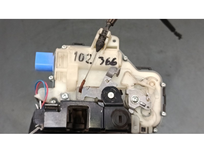 Recambio de cerradura puerta trasera derecha para seat ibiza iii (6l1) 1.4 16v referencia OEM IAM   