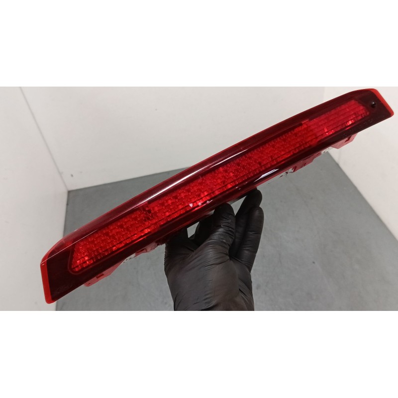 Recambio de luz central de freno para ford c-max ii (dxa/cb7, dxa/ceu) 1.0 ecoboost referencia OEM IAM 7S7113A601BF  