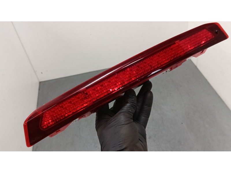 Recambio de luz central de freno para ford c-max ii (dxa/cb7, dxa/ceu) 1.0 ecoboost referencia OEM IAM 7S7113A601BF  