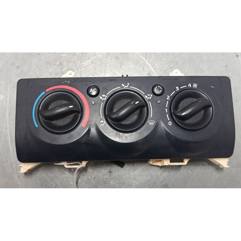Recambio de mando calefaccion / a/a para renault clio ii (bb_, cb_) 1.5 dci (b/cb08) referencia OEM IAM 8200147160  