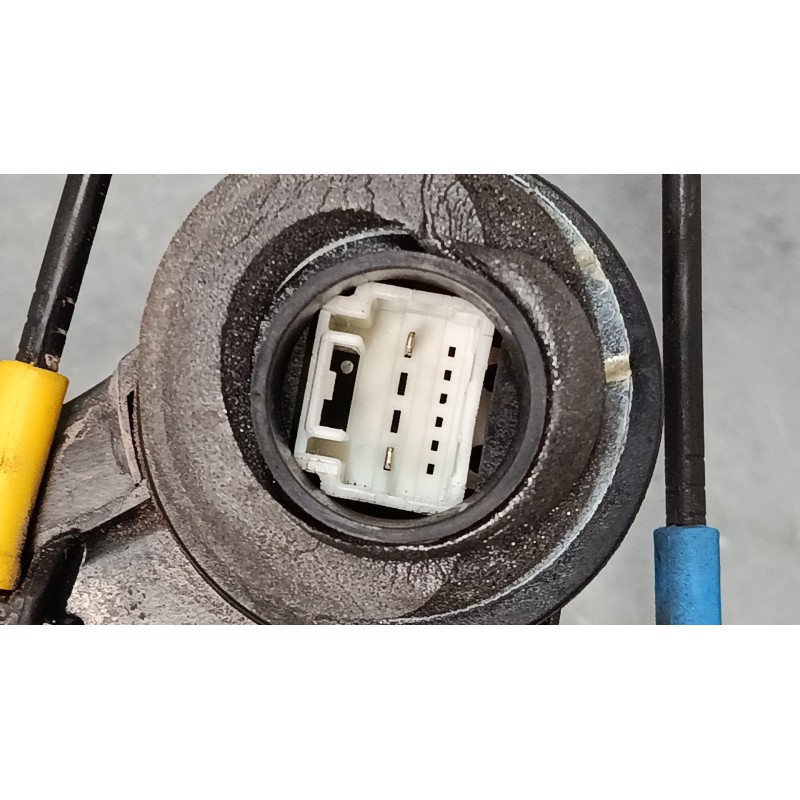 Recambio de cerradura puerta trasera izquierda para toyota corolla verso (zer_, zze12_, r1_) 2.0 d-4d (cur10_) referencia OEM IA
