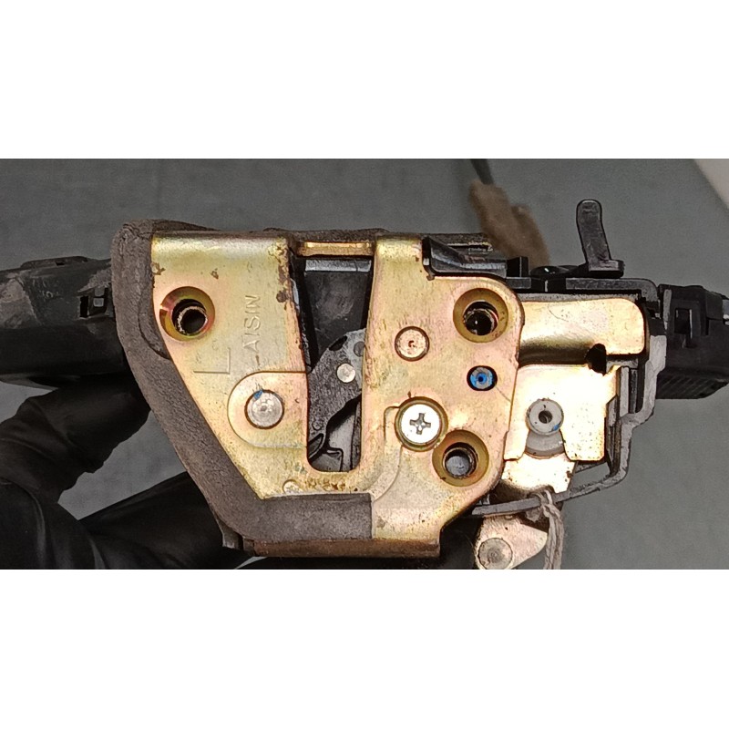 Recambio de cerradura puerta trasera izquierda para toyota corolla verso (zer_, zze12_, r1_) 2.0 d-4d (cur10_) referencia OEM IA