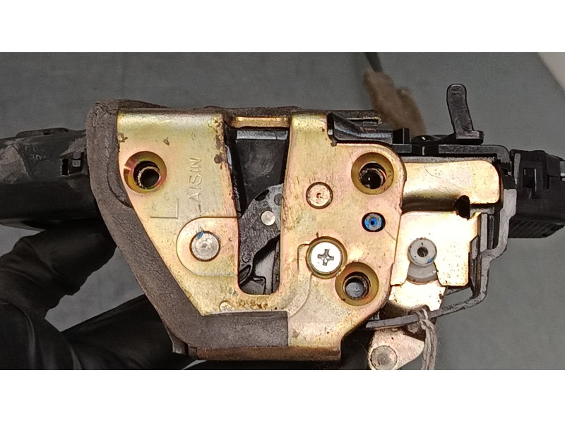 Recambio de cerradura puerta trasera izquierda para toyota corolla verso (zer_, zze12_, r1_) 2.0 d-4d (cur10_) referencia OEM IA