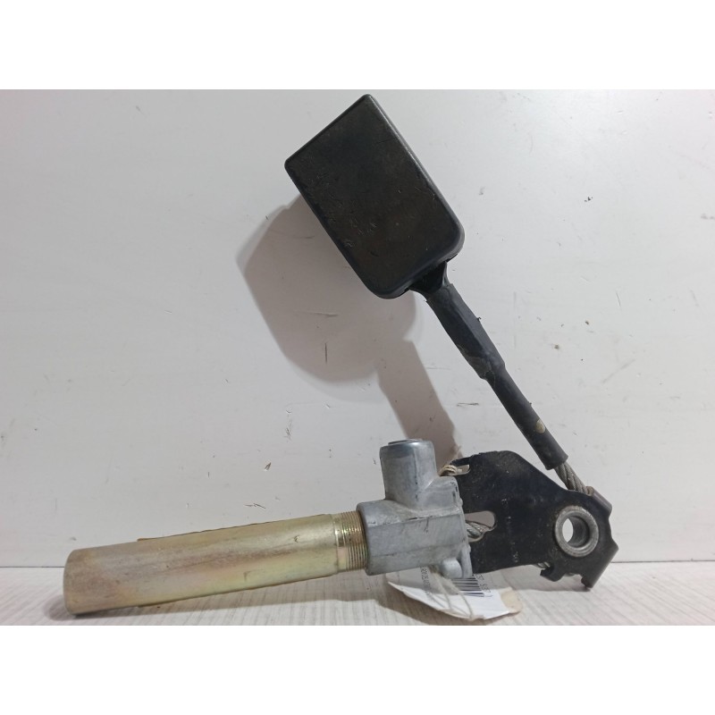 Recambio de anclaje cinturon delantero derecho para renault clio i (b/c57_, 5/357_) 1.2 (b/c/s57a, b/c57s, 5/357f, 5/357j, 5/357