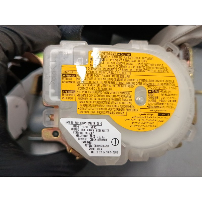 Recambio de cinturon seguridad delantero derecho para toyota corolla verso (zer_, zze12_, r1_) 2.0 d-4d (cur10_) referencia OEM 