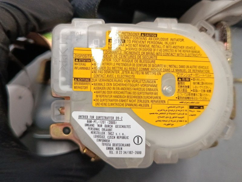 Recambio de cinturon seguridad delantero derecho para toyota corolla verso (zer_, zze12_, r1_) 2.0 d-4d (cur10_) referencia OEM 