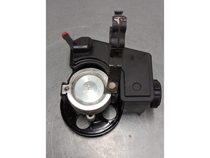 Recambio de bomba servodireccion para peugeot 206 hatchback (2a/c) 1.1 i referencia OEM IAM 9636868880  