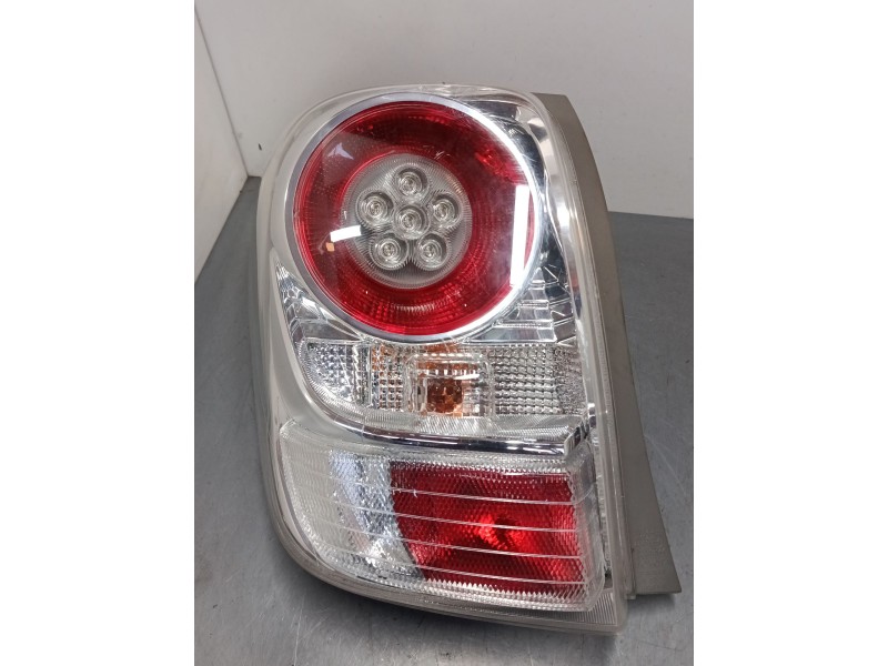 Recambio de piloto trasero izquierdo para toyota verso (_r2_) 2.0 d-4d (aur20_) referencia OEM IAM 815600F090  