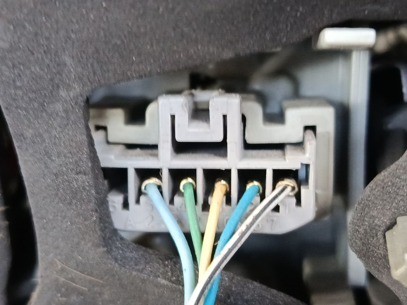 Recambio de piloto trasero izquierdo para toyota verso (_r2_) 2.0 d-4d (aur20_) referencia OEM IAM 815600F090  