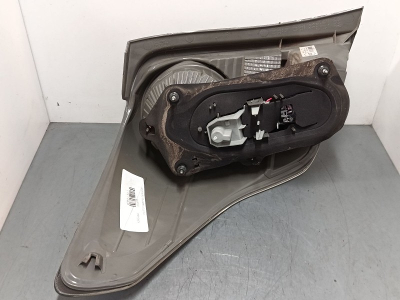 Recambio de piloto trasero derecho para toyota verso (_r2_) 2.0 d-4d (aur20_) referencia OEM IAM 815500F090  