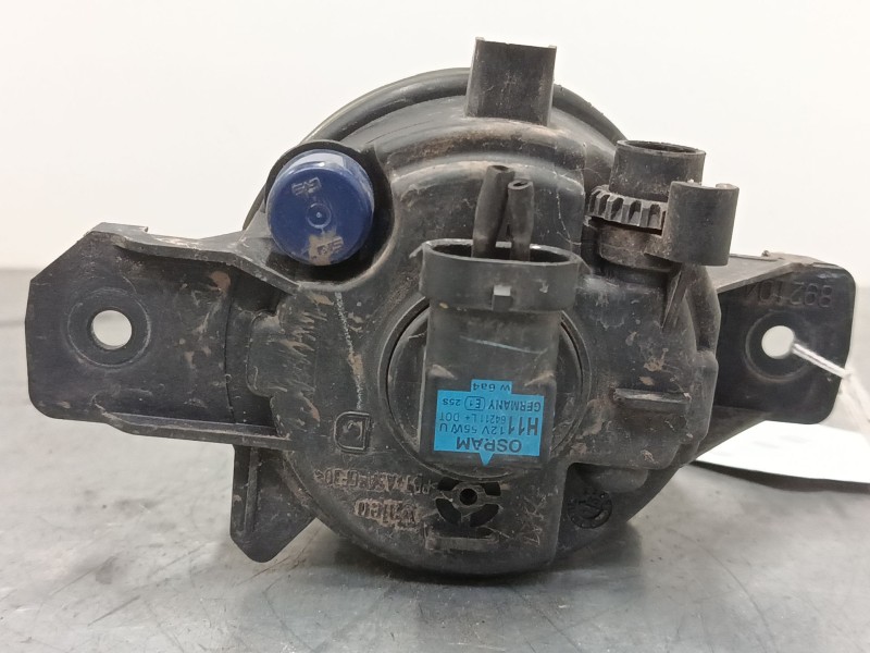 Recambio de faro antiniebla derecho para nissan qashqai i (j10, nj10) 2.0 dci a las 4 ruedas referencia OEM IAM 89207925 2615089