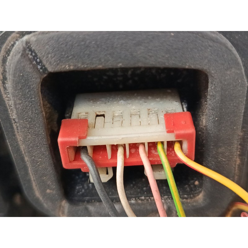 Recambio de piloto trasero derecho para fiat doblo monospace (119_, 223_) 1.9 jtd (223axe1a) referencia OEM IAM 040600999000  