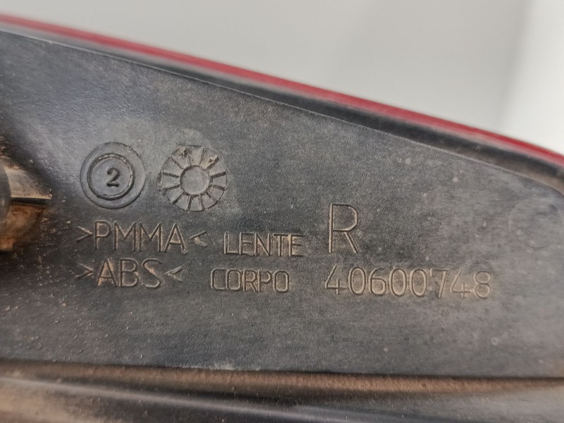 Recambio de piloto trasero derecho para fiat doblo monospace (119_, 223_) 1.9 jtd (223axe1a) referencia OEM IAM 040600999000  