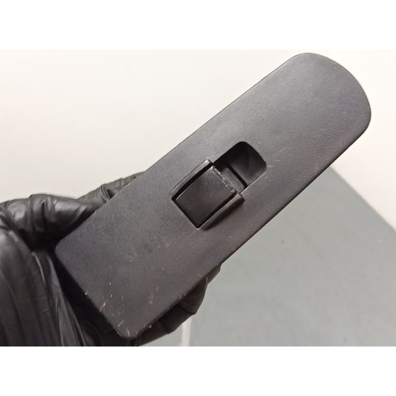 Recambio de mando elevalunas delantero derecho para mitsubishi colt vi (z3_a, z2_a) 1.3 (z21a) referencia OEM IAM MR587944  