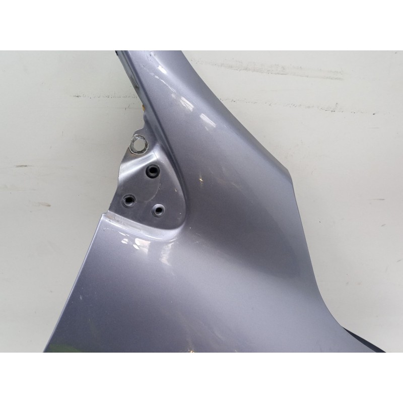 Recambio de aleta delantera derecha para renault megane iii hatchback (bz0/1_, b3_) 1.5 dci referencia OEM IAM   