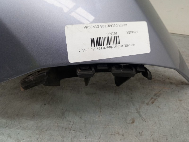 Recambio de aleta delantera derecha para renault megane iii hatchback (bz0/1_, b3_) 1.5 dci referencia OEM IAM   