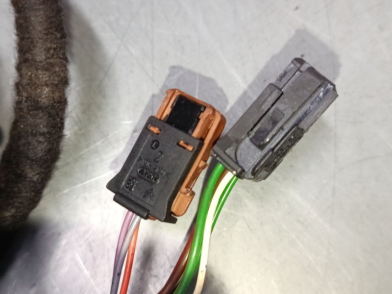 Recambio de retrovisor electrico izquierdo abatible para peugeot 3008 i monospace (0u_) 2.0 hdi referencia OEM IAM 96854091XT  