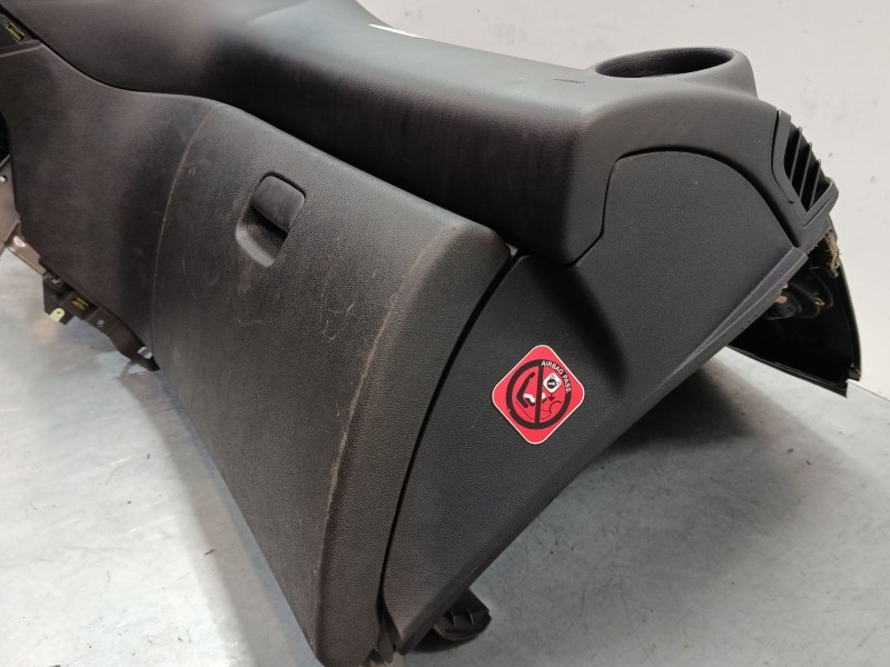 Recambio de salpicadero para peugeot 3008 i monospace (0u_) 2.0 hdi referencia OEM IAM   