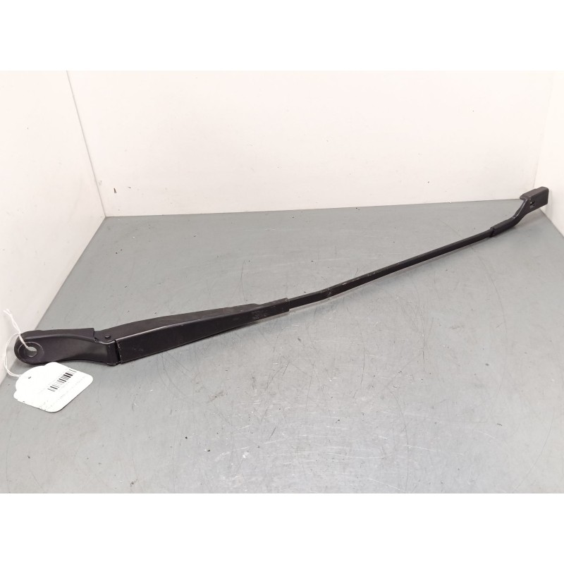 Recambio de brazo limpia delantero derecho para peugeot 3008 i monospace (0u_) 2.0 hdi referencia OEM IAM 9683098980  