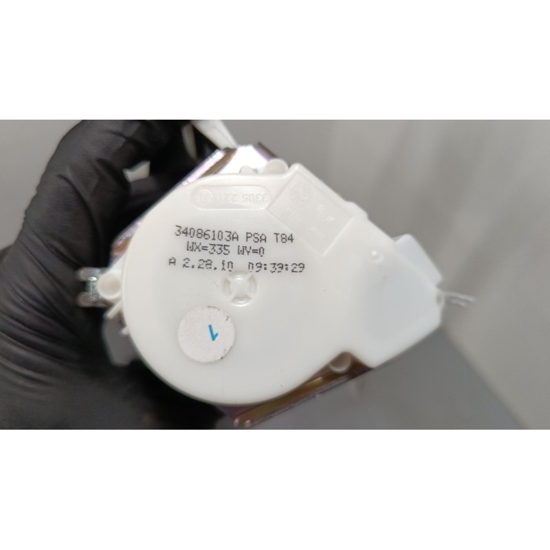 Recambio de cinturon seguridad trasero central para peugeot 3008 i monospace (0u_) 2.0 hdi referencia OEM IAM 9681975580 3408610