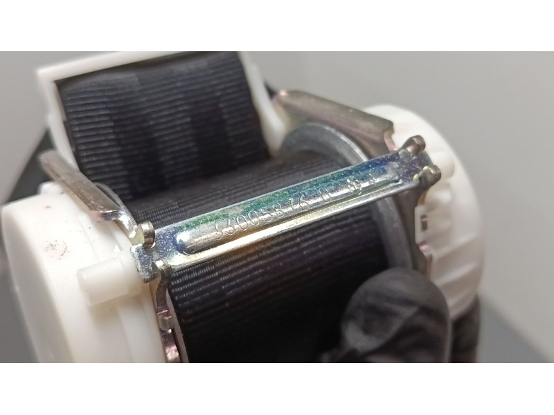 Recambio de cinturon seguridad trasero central para peugeot 3008 i monospace (0u_) 2.0 hdi referencia OEM IAM 9681975580 3408610