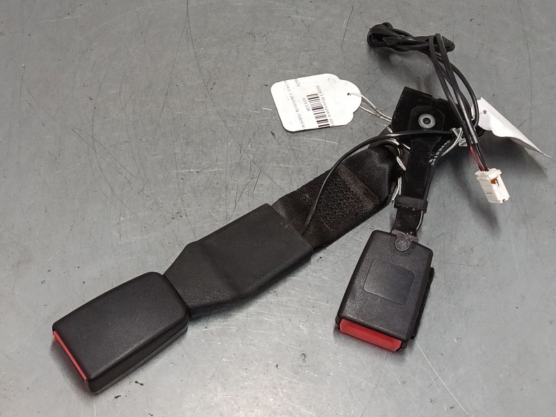 Recambio de anclaje cinturon trasero derecho para peugeot 3008 i monospace (0u_) 2.0 hdi referencia OEM IAM 9681985380  