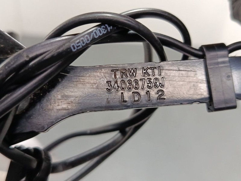 Recambio de anclaje cinturon trasero izquierdo para peugeot 3008 i monospace (0u_) 2.0 hdi referencia OEM IAM 9681985480  